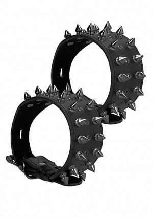 Enkel manchetten met spikes